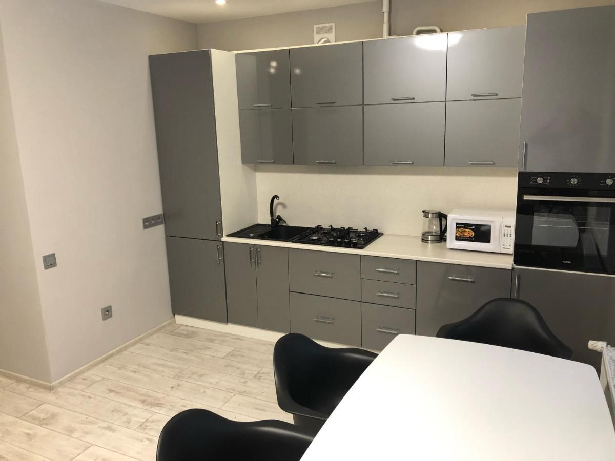 Gil Apartments, Volodimirskaja 90.246 - Majetok Bozdosh أوزهورود المظهر الخارجي الصورة