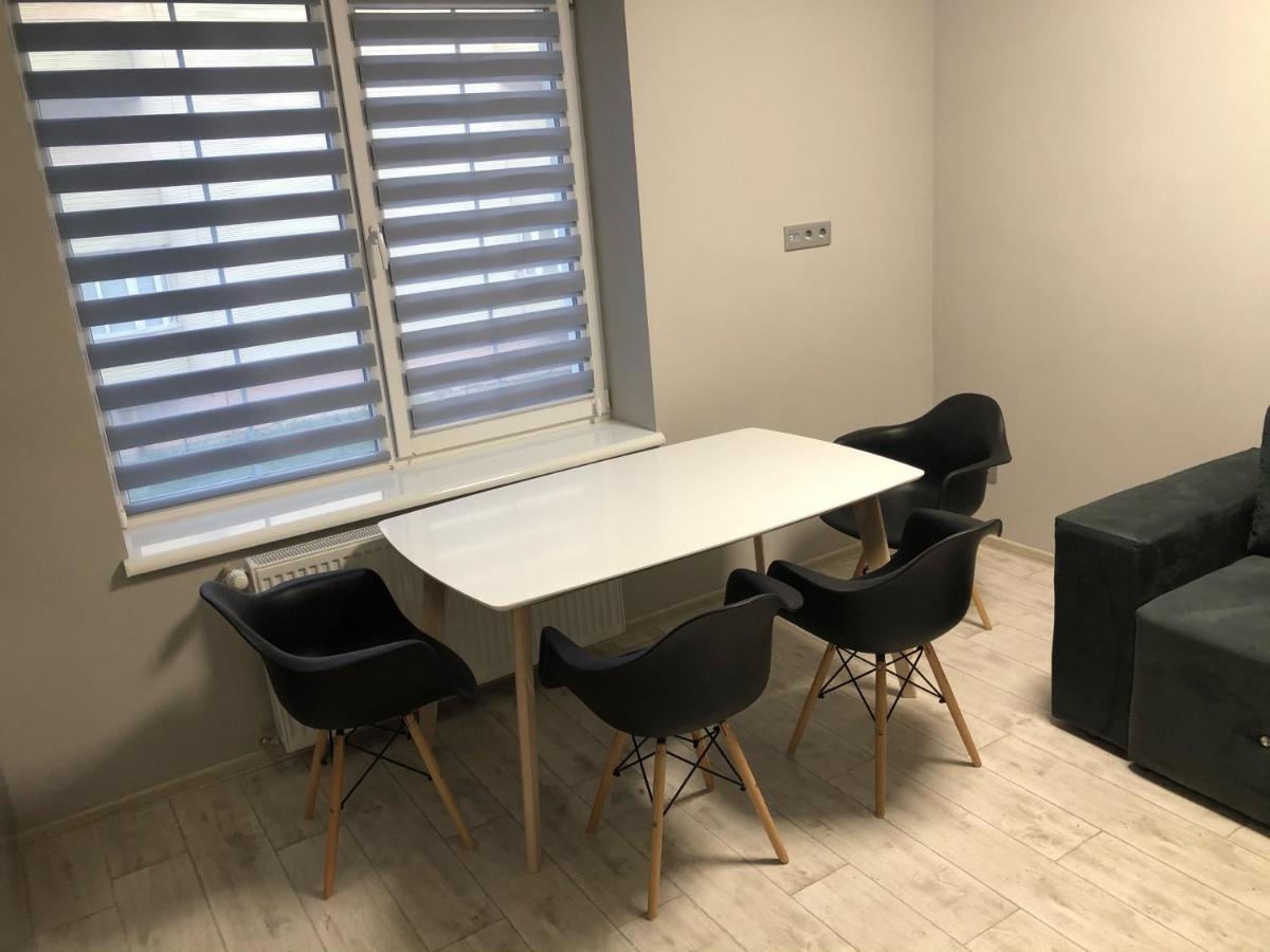 Gil Apartments, Volodimirskaja 90.246 - Majetok Bozdosh أوزهورود المظهر الخارجي الصورة